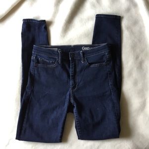 Gap high rise skinny jeans like new 29 TALL